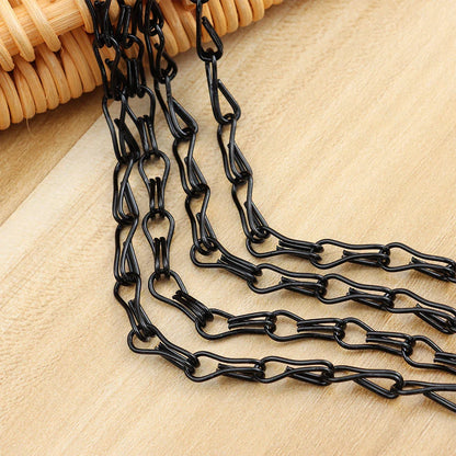 Stable Plant Hangers with Chains - Robust Suspension for Flower Pots and Garden Plants
