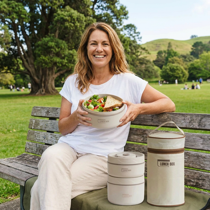 3-Piece Lunch Box Set – Insulated, Leak-Proof & Practical for On-the-Go
