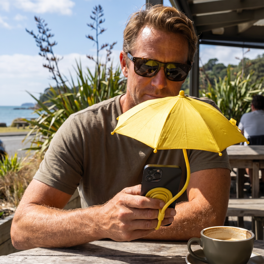 Magnetic Mini Phone Sunshade – Extendable Holder for Flexible Sun Protection on the Go