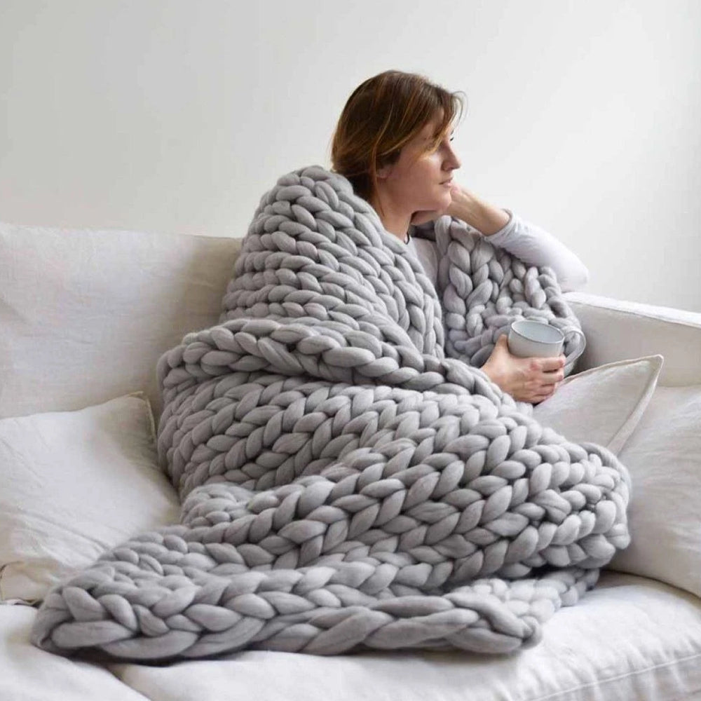 Elegant XXL Knitted Blanket